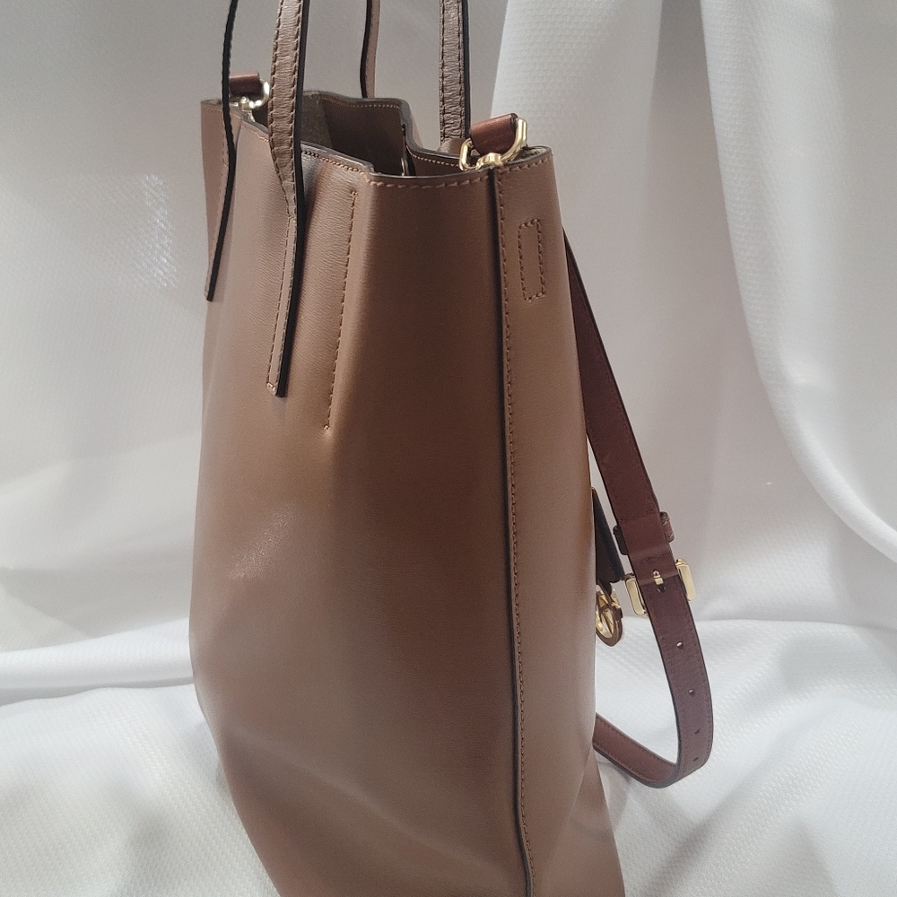 Purse - Picture 2 of 10